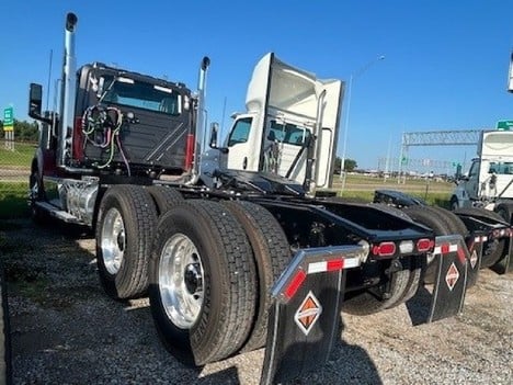NEW 2026 INTERNATIONAL HX 520 DAYCAB TRUCK #3875-3
