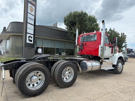 NEW 2026 INTERNATIONAL HX 520 DAYCAB TRUCK #3880-6