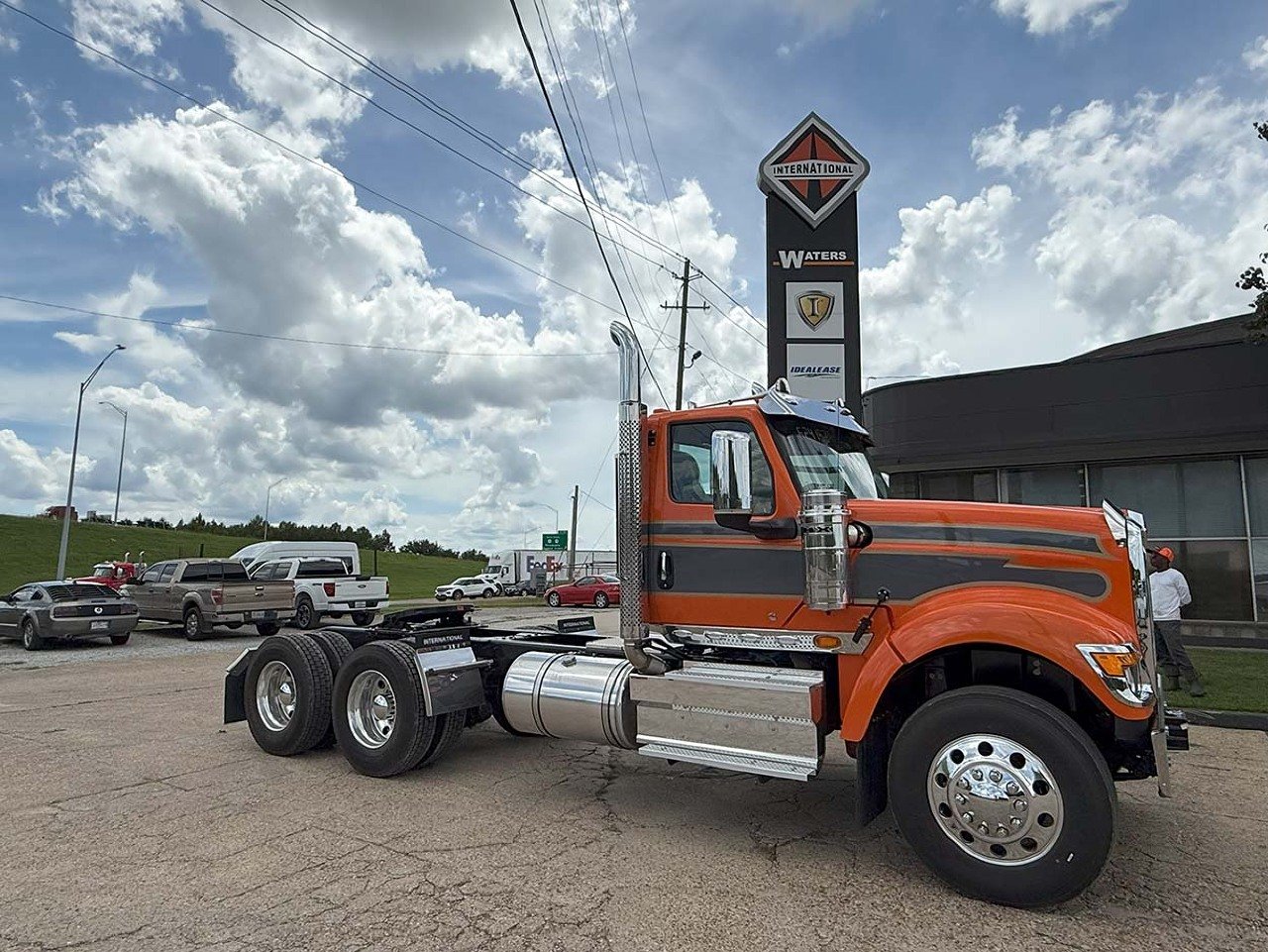 NEW 2026 INTERNATIONAL HX 520 DAYCAB TRUCK #3883
