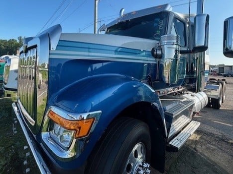 NEW 2020 INTERNATIONAL HX 520 SLEEPER TRUCK #3884-3