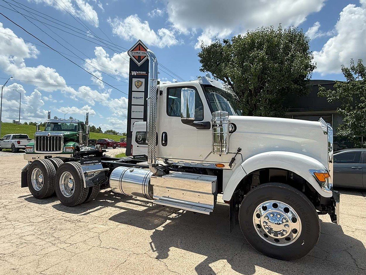 NEW 2026 INTERNATIONAL HX 520 DAYCAB TRUCK #3886