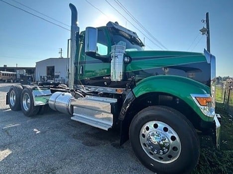 NEW 2025 INTERNATIONAL HX 520 DAYCAB TRUCK #3887-7
