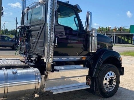 NEW 2026 INTERNATIONAL HX 520 DAYCAB TRUCK #3888-3