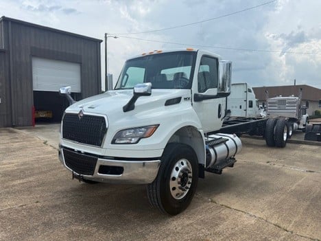 NEW 2026 INTERNATIONAL MV CAB CHASSIS TRUCK #3903-1