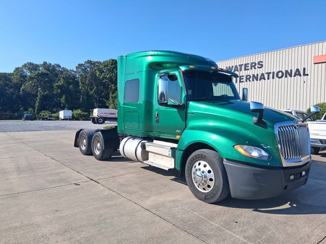 USED 2019 INTERNATIONAL LT 625 SLEEPER TRUCK #3924-1