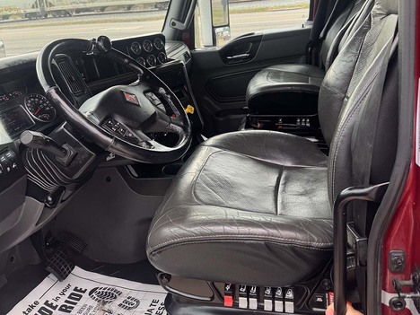 USED 2024 INTERNATIONAL LONESTAR SLEEPER TRUCK #3951-6