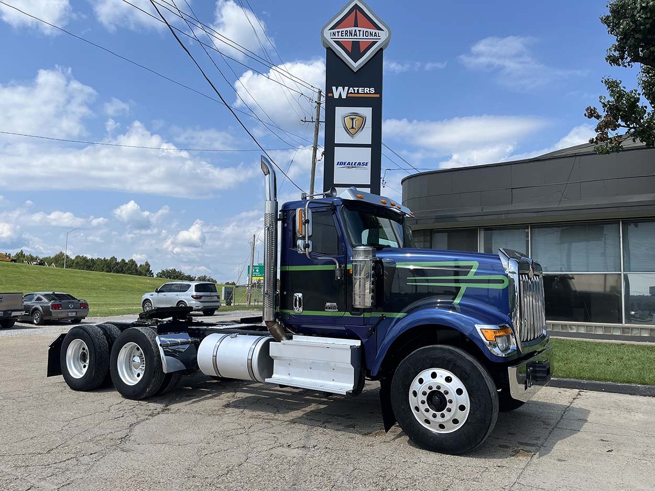 USED 2021 INTERNATIONAL HX 520 DAYCAB TRUCK #3952