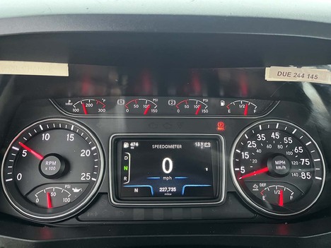 USED 2024 INTERNATIONAL HX 520 DAYCAB TRUCK #3953-5