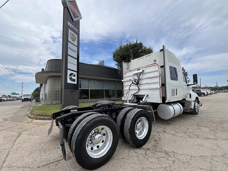 USED 2020 INTERNATIONAL LT 625 SLEEPER TRUCK #3954-3