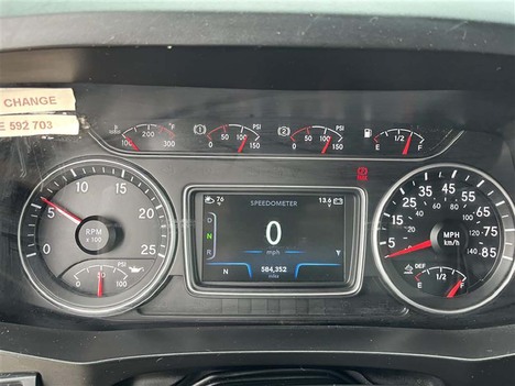 USED 2020 INTERNATIONAL LT 625 SLEEPER TRUCK #3954-8