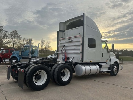 USED 2020 INTERNATIONAL LT 625 SLEEPER TRUCK #3971-6