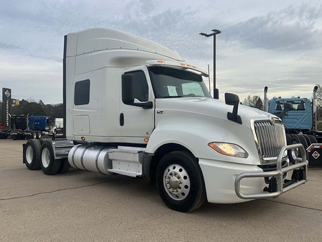 USED 2020 INTERNATIONAL LT 625 SLEEPER TRUCK #3971-8