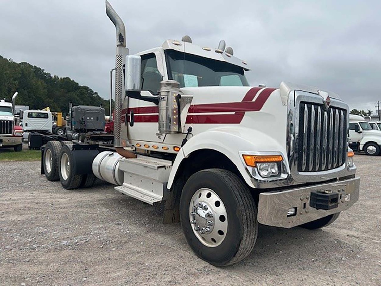USED 2023 INTERNATIONAL HX 520 DAYCAB TRUCK #3972