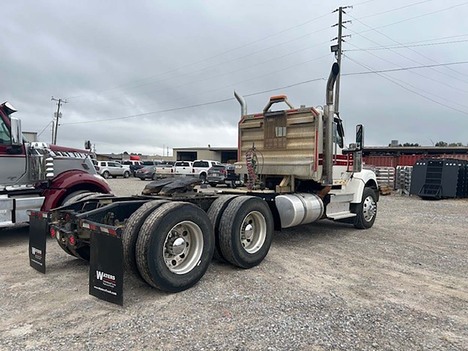 USED 2023 INTERNATIONAL HX 520 DAYCAB TRUCK #3972-4