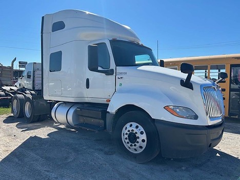 USED 2019 INTERNATIONAL LT 625 SLEEPER TRUCK #3973-1