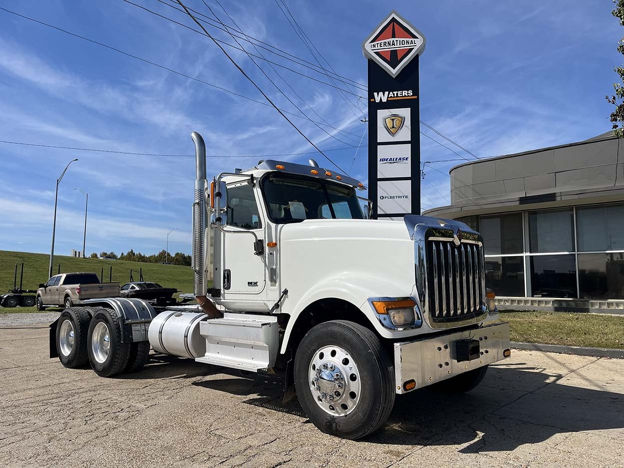 USED 2020 INTERNATIONAL HX 520 DAYCAB TRUCK #4001