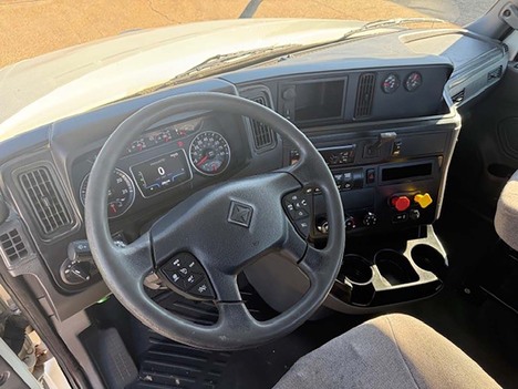 USED 2020 INTERNATIONAL LT 625 DAYCAB TRUCK #4003-10