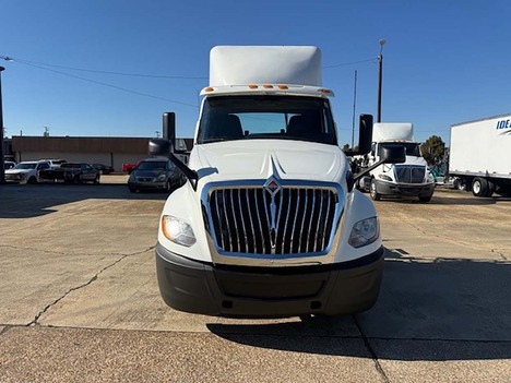 USED 2020 INTERNATIONAL LT 625 DAYCAB TRUCK #4003-2