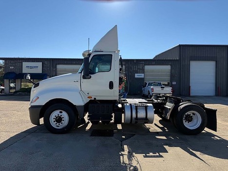 USED 2020 INTERNATIONAL LT 625 DAYCAB TRUCK #4003-4