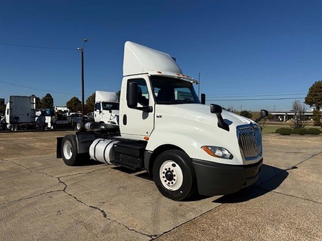 USED 2020 INTERNATIONAL LT 625 DAYCAB TRUCK #4004-1
