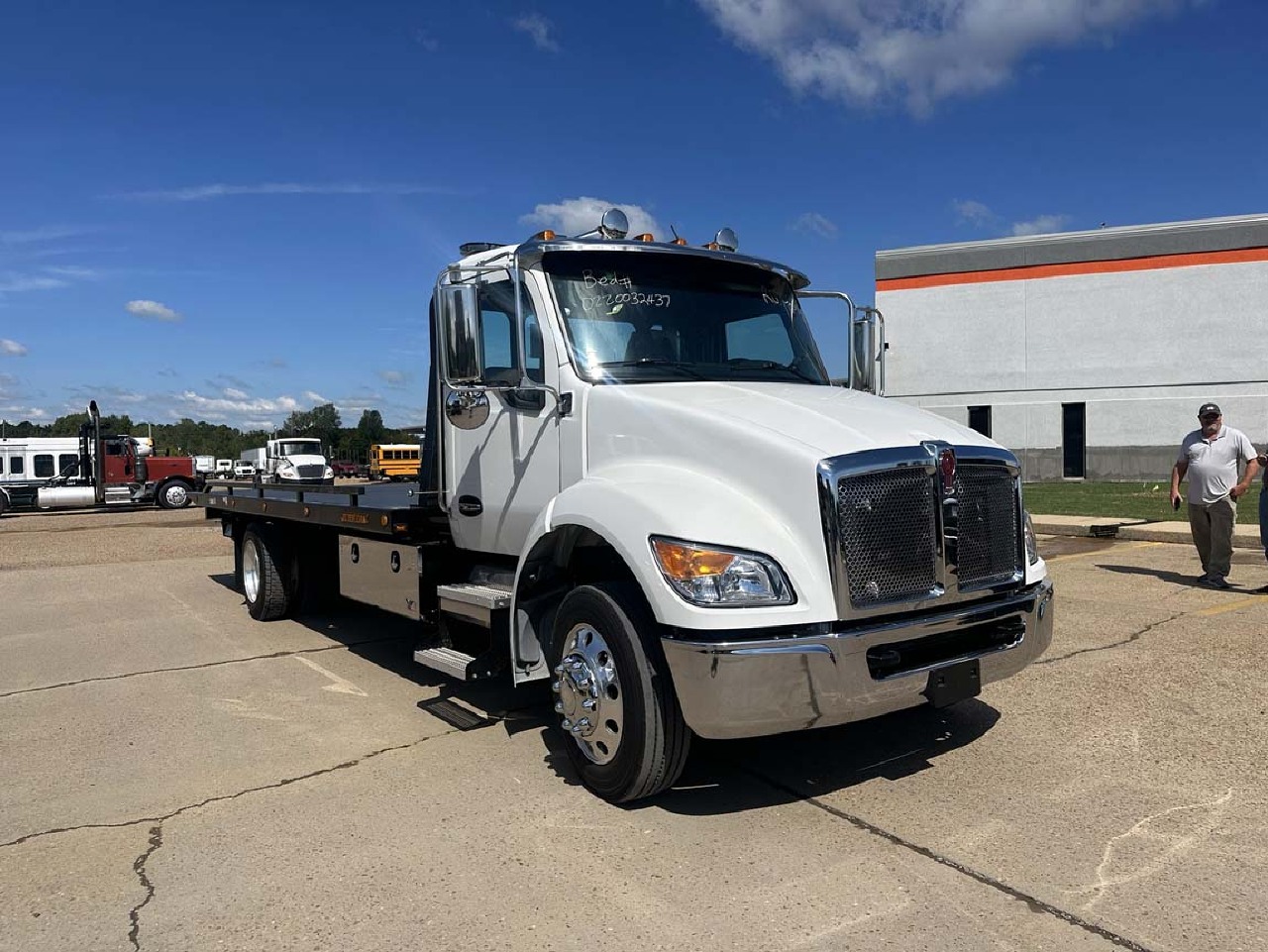 NEW 2025 KENWORTH T280 ROLLBACK TOW TRUCK #4008