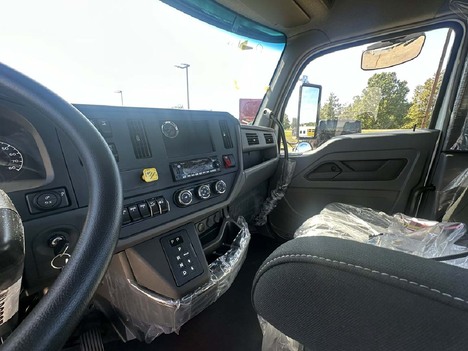 NEW 2025 KENWORTH T280 ROLLBACK TOW TRUCK #4008-10