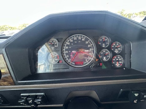 USED 2019 INTERNATIONAL HX 620 SLEEPER TRUCK #4023-14