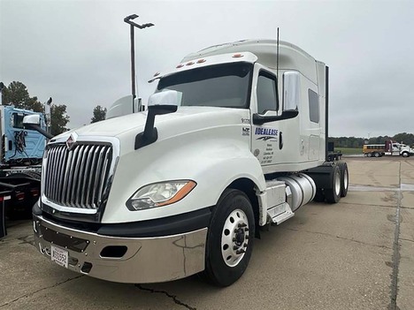 USED 2019 INTERNATIONAL LT 625 SLEEPER TRUCK #4024-1