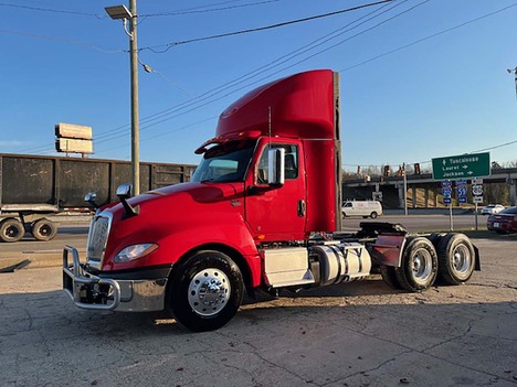 USED 2020 INTERNATIONAL LT 625 DAYCAB TRUCK #4032-5