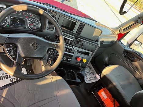 USED 2020 INTERNATIONAL LT 625 DAYCAB TRUCK #4032-9