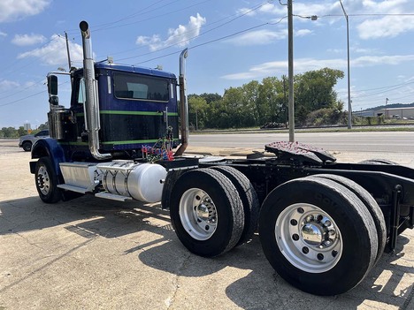 USED 2021 INTERNATIONAL HX DAYCAB TRUCK #4037-4