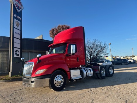 USED 2020 INTERNATIONAL LT 625 DAYCAB TRUCK #4038-2