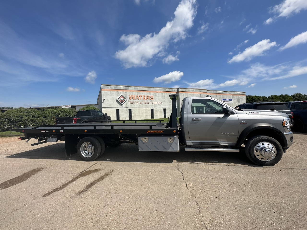 NEW 2024 DODGE RAM 5500 ROLLBACK TOW TRUCK #4048