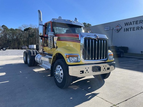 USED 2023 INTERNATIONAL HX 520 DAYCAB TRUCK #4052-4