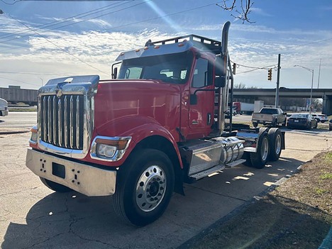 USED 2020 INTERNATIONAL HX 520 DAYCAB TRUCK #4061-4