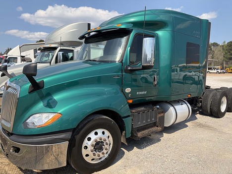 USED 2020 INTERNATIONAL LT 625 SLEEPER TRUCK #4112-1