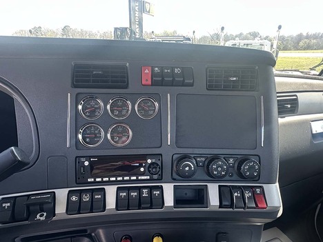 NEW 2025 KENWORTH T880 ROLLBACK TOW TRUCK #4119-11