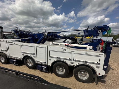 NEW 2025 KENWORTH T880 WRECKER TRUCK #4120-3