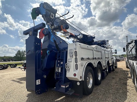 NEW 2025 KENWORTH T880 WRECKER TRUCK #4120-8