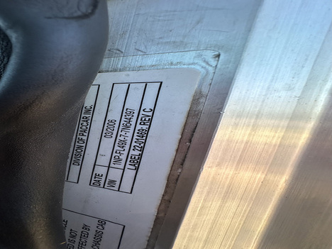 USED 2007 PETERBILT 379 WRECKER TRUCK #4130-11