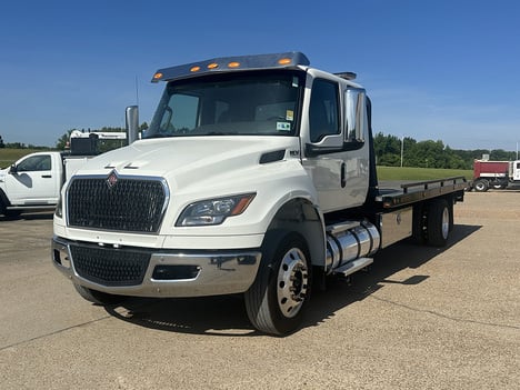 USED 2025 INTERNATIONAL MV 607 ROLLBACK TOW TRUCK #4188-7