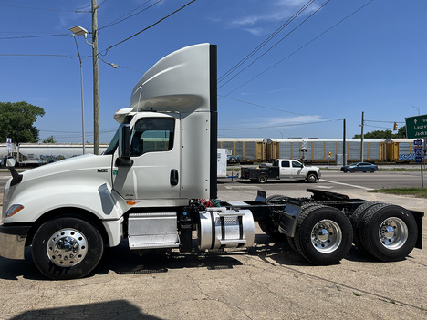 USED 2022 INTERNATIONAL LT 625 DAYCAB TRUCK #4190-3