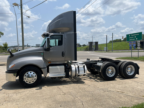 USED 2022 INTERNATIONAL LT 625 DAYCAB TRUCK #4286-3