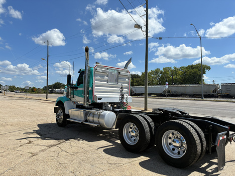 USED 2024 INTERNATIONAL HX 520 DAYCAB TRUCK #4335-5
