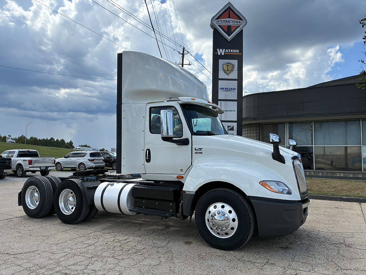 USED 2022 INTERNATIONAL LT 625 DAYCAB TRUCK #4336