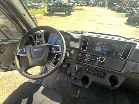 NEW 2027 FREIGHTLINER M2 ROLLBACK TOW TRUCK #4361-11