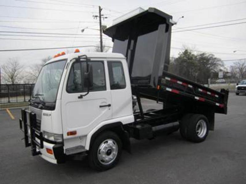 USED 2008 UD 2300 LP DUMP TRUCK FOR SALE IN AZ #1558