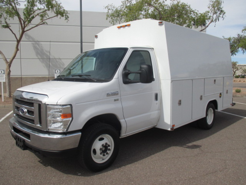 ford e350 cutaway utility van