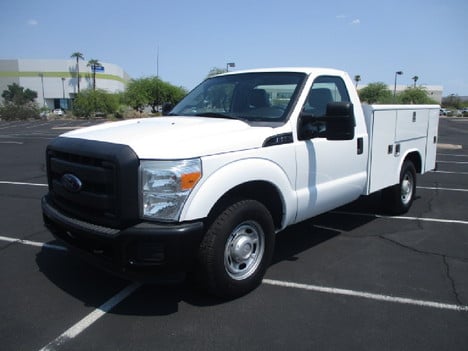 USED 2015 FORD F250 SERVICE - UTILITY TRUCK #2668-1