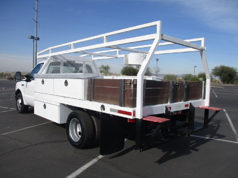 USED 2005 FORD F350 FLATBED TRUCK #2712-7